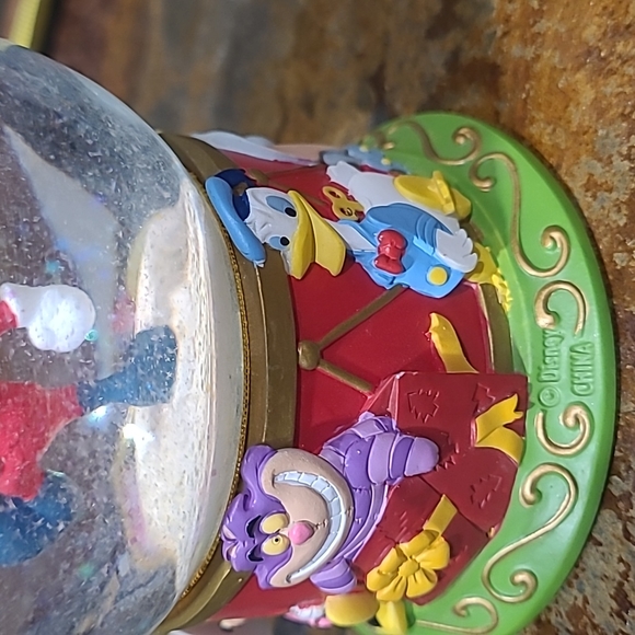 Disney Store Globe, Mickey Mouse & Friends 75th Anniversary, NWT - Picture 6 of 7